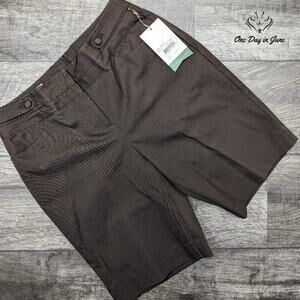 Cutter & Buck Standard Shorts Size 4